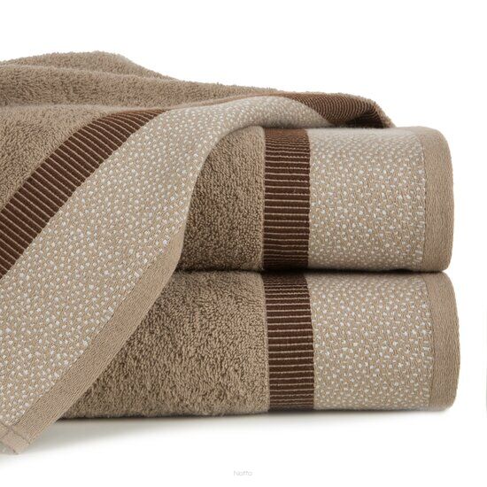 Ręcznik bawełniany 70x140 MARIT ciemny beż z kontrastową bordiurą w drobny żakardowy wzór