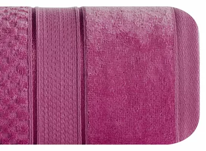 Ręcznik bawełniany 70x140 JESSI amarantowy z fakturą krateczki i gładką welurową bordiurą