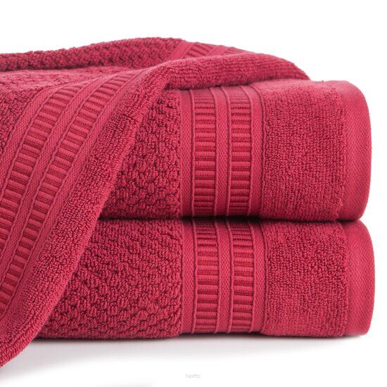 Ręcznik bawełniany 70x140 ROSITA czerwony z subtelną bordiurą w delikatne poziome paski