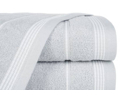 Ręcznik bawełniany MIRA srebrny zdobiony bordiurą w pasy 70x140