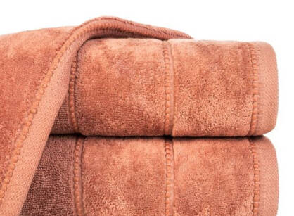 Ręcznik bawełniany 50x90 MARI ceglany z welurową bordiurą w pasy