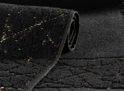 Dywanik bawełniany 50x70 NIKA czarny z geometrycznym wzorem z błyszczącą nicią