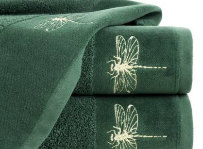 Ręcznik LORI 1 zielony z błyszczącym haftem w kształcie ważki na szenilowej bordiurze 50x90