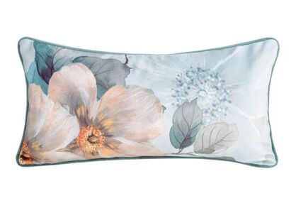 Poszewka welwetowa z wypełnieniem 30x60 ALINE niebieska z wzorem pastelowych kwiatów obszyta lamówką z kolekcji Premium