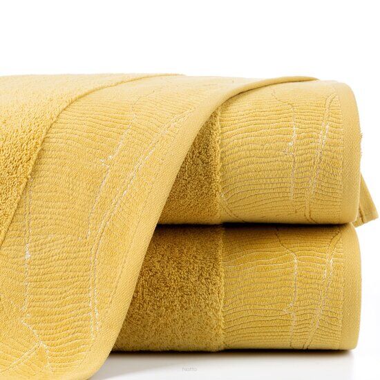 Ręcznik bawełniany 30x50 METALIC musztardowy z bordiurą z wzorem liści bananowca i srebrną nicią