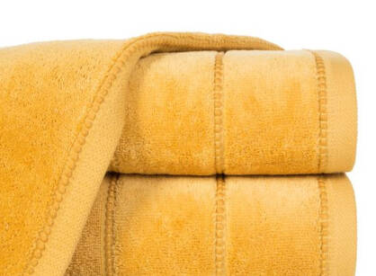 Ręcznik bawełniany 70x140 MARI musztardowy z welurową bordiurą w pasy